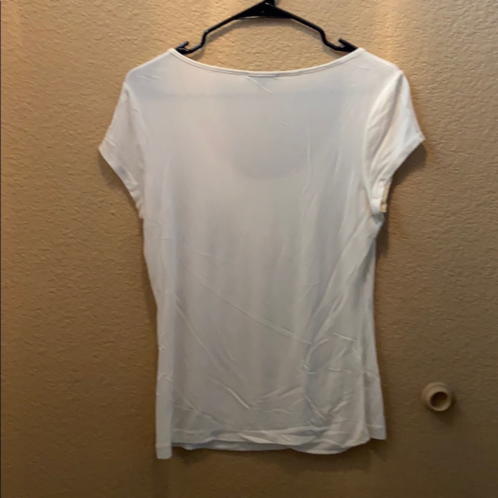 White Center Ruffle top - Picture 2 of 3